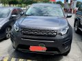 Selling Silver Land Rover Discovery 2018 in Quezon-9