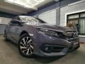 Selling Grey Honda Civic 2017 in Manila-8