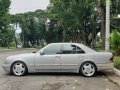 Selling Brightsilver Mercedes-Benz E-Class 1996 in Pasig-5
