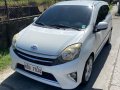 Selling White Toyota Wigo 2016 in Makati-4