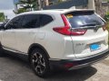 Selling Pearl White Honda Cr-V 2018 in Pateros-0