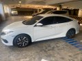 Sell Pearl White 2018 Honda Civic in Muntinlupa-7