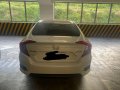 Sell Pearl White 2018 Honda Civic in Muntinlupa-4