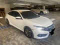 Sell Pearl White 2018 Honda Civic in Muntinlupa-5