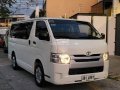 2015-2016 Toyota Hiace Commuter turbo diesel m/t fresh in and out-3