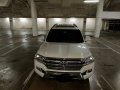 Selling Pearl White Toyota Land Cruiser 2018 in Mandaue-4