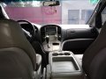 Selling Silver Hyundai Starex 2010 in Manila-1