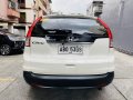 Pearl White Honda Cr-V 2015 for sale in Automatic-4