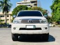 Selling Pearl White Toyota Fortuner 2011 in Malvar-7