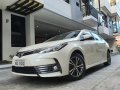 Selling Pearl White Toyota Altis 2018 in Quezon City-5