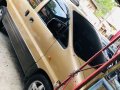 Selling Beige Hyundai Starex 2000 in Quezon-0