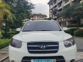 Selling White Hyundai Santa Fe 2008 in Quezon City-0