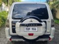 Selling Pearl White Mitsubishi Pajero 2013 in Malabon-6