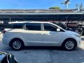 Selling White Kia Carnival 2017 in Las Piñas-6