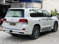 Selling Pearl White Toyota Land Cruiser 2020 in Quezon-5