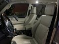 Grey Mitsubishi Pajero 2011 for sale in Automatic-5