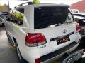 Pearl White Toyota Land Cruiser 2010 for sale in Pasig-6