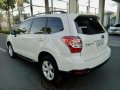 Pearl White Subaru Forester 2014 for sale in Automatic-4