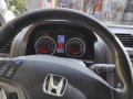 Sell Pearl White 2010 Honda Cr-V in Las Piñas-8