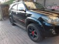 Selling Black Toyota Fortuner 2007 in Rodriguez-9