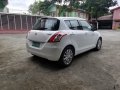 Selling Pearl White Suzuki Swift 2011 in Meycauayan-2