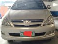 Selling Pearl White Toyota Innova 2007 in Quezon-9