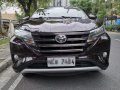 Selling Red Toyota Rush 2018 in Manila-8