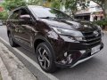 Selling Red Toyota Rush 2018 in Manila-0