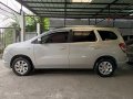 Pearl White Chevrolet Spin 2014 for sale in Las Pinas-7