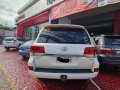 Selling Pearl White Toyota Land Cruiser 2016 in Makati-6