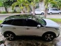Pearl White Peugeot 3008 2018 for sale in Automatic-4