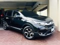 Selling Black Honda Cr-V 2018 in Quezon City-8