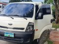 Selling Pearl White Kia Kc2700 2013 in Quezon City-8