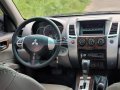 2010-2011 Mitsubishi Montero Gls SE 4x4 limited a/t diesel -9