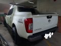 Selling White Nissan Navara NP300 Double Cabin 2015 in Pasig-6