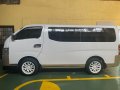 Selling White Nissan NV350 Urvan 2018 in Parañaque-5