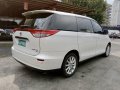 Selling Pearl White Toyota Previa 2014 in Pasig-7