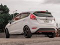 White Ford Fiesta 2016 for sale-8