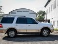 White Ford Expedition 2012 for sale in Quezon City-7