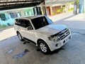 Pearlwhite 2012 Mitsubishi Pajero  GLS 3.2 Di-D 4WD AT  for sale 4x4 2013 2014 2011-2