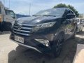 Selling Black Toyota Rush 2021 in Quezon City-6