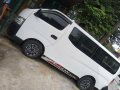 Selling White Nissan NV350 Urvan 2017 in Pateros-5