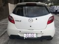 Selling White Mazda 2 2010 in Manila-4