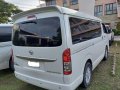 Selling Pearl White Toyota Hiace Super Grandia 2018 in Makati-1