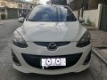 Selling White Mazda 2 2010 in Manila-5