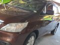 Selling Brown Toyota Innova 2014 in Las Piñas-8