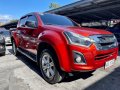 Red Isuzu D-Max 2017 for sale in Automatic-7