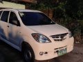 White Toyota Avanza 2011 for sale in Los Baños-1