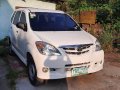 White Toyota Avanza 2011 for sale in Los Baños-4