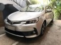 Selling Silver Toyota Corolla Altis 2017 in San Juan-8